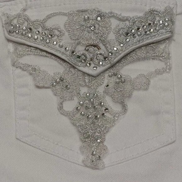 Venus Jeans Women's Size 10 White Embroidered Rhinestone Bling Ankle Crop GUC - Picture 8 of 11